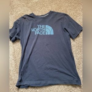 BUNDLE 3 sz Large North Face T shirts